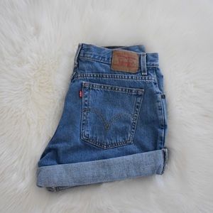 Levi Jean Shorts